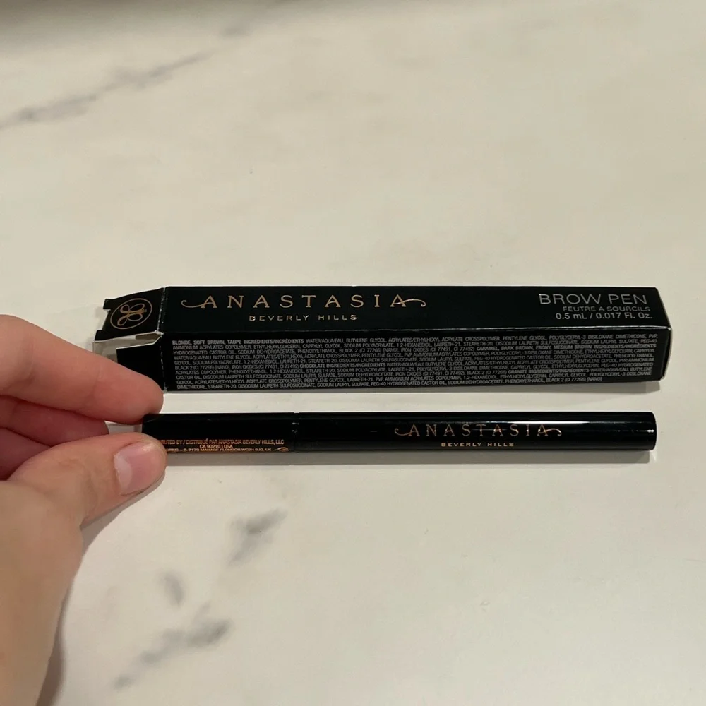 Anastasia Beverly Hills Brow Pen - Taupe - Picture 2 of 6